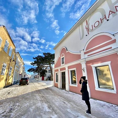 Johan Suites & Spa Kuressaare Buitenkant foto