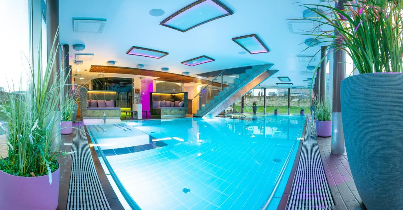 Johan Suites & Spa Kuressaare Buitenkant foto