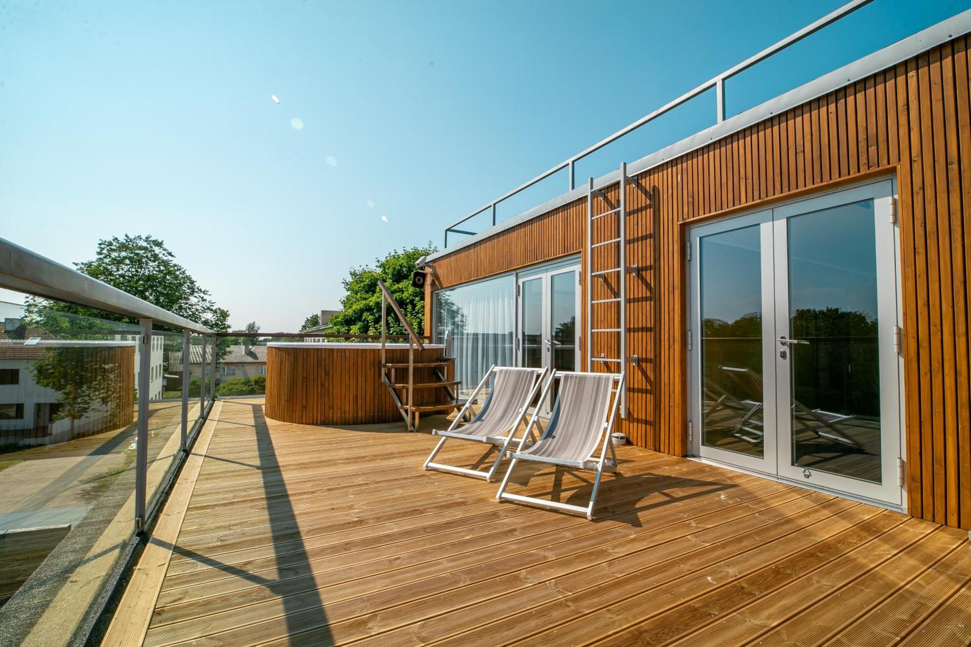Johan Suites & Spa Kuressaare Buitenkant foto